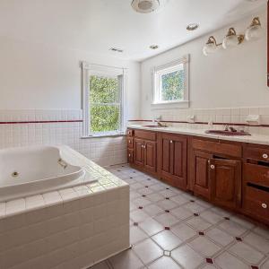 Photo #115 of 34165 HYSLOP LN, CRADDOCKVILLE, VA 5.1 acres