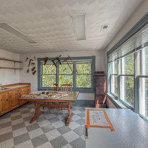 Photo #53 of 34165 HYSLOP LN, CRADDOCKVILLE, VA 5.1 acres
