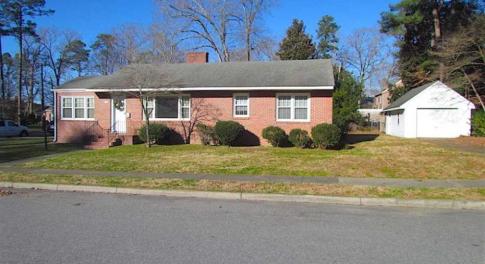 Photo of UNDER CONTRACT!!  Spacious 3 BR 2 Bath Home on Corner Lot Available in Suffolk Virginia!