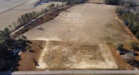 Aerial view of property and surrounding area featu