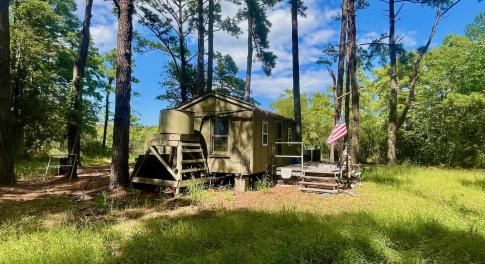 Off Grid Cabin!