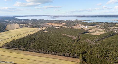 Acreage Hwy 101