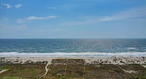 5213EBeachDr - 3