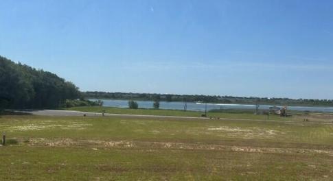 Front of lot looking towards ICWW