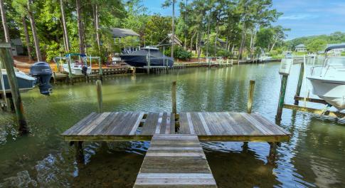Dock at end of canal