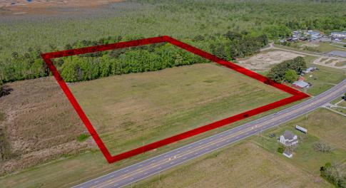 5720 Caratoke Hwy