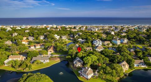 Emerald Isle lot in Land's End