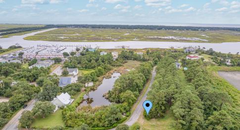 4042 Barnes Bluff-9