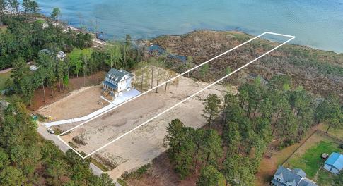 Waterfront Lot in Neuse Point East-1