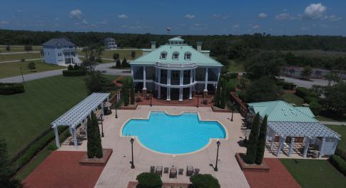 Clubhouse/pool