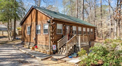 Welcome to 125 Cimarron Drive!