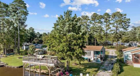 Tiny Waterfront Living