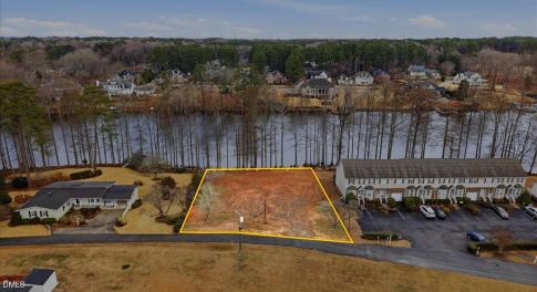 18-1100 S Lakeside Dr-18