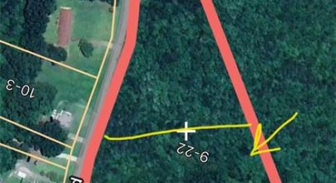 Approximately where the 10 acres will be subdivided. Surveyor will determine exact location. This is an estimation only.