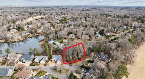 Located in a sought after section of Fords Colonly