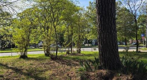 Corner lot
