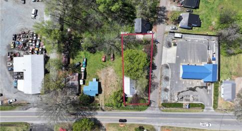 1303 Cotton Grove RD