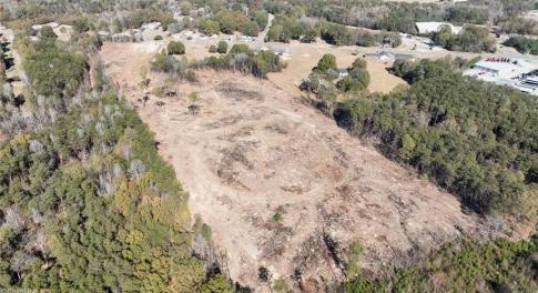 GREAT OPPORTUNITY FOR DEVELOPERS!!! 15.66 acres located off of Summit Road in Eden with almost 400 feet of road frontage. With inventory at an all-time low and potential for increased buyer demand in this area - what a great new home sales market opportunity for Developers & Builders!!! This land has convenient access to City of Eden public water and sewer (please see attached maps). This location is only minutes from schools, hospitals, greenways/parks and shopping. Only 12 minutes from Southern Virginia M