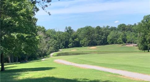 Lot located on the left.View of fairway/lake