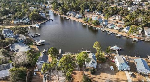 7500 SQ FT WATERFRONT