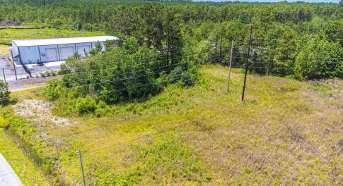Aerial view of property and surrounding area featu