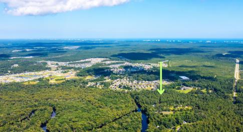 Aerial view of property's location featuring a hea