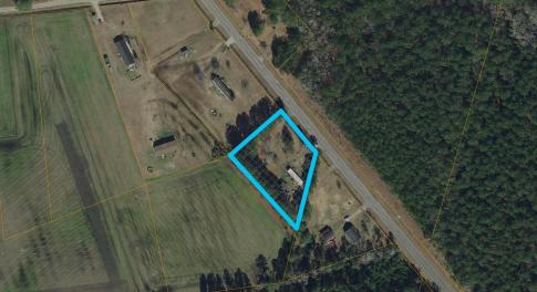 Aerial view of property's location with property p