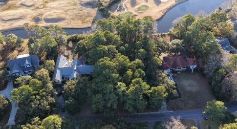 Aerial view of property's location featuring a nea