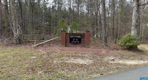 Subdivision of 14 homes all on acreage