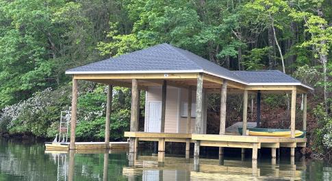 Lot 24 Sanctuary Bay Dock