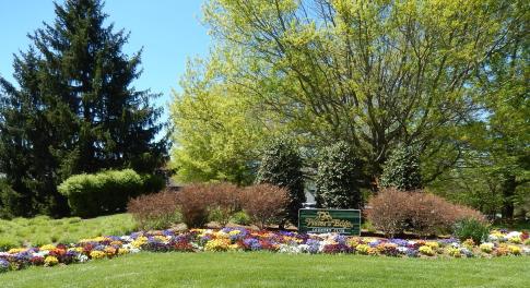 WatersEdgeCountryClubEntrance20210416