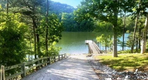 1-Community Boat Ramp & Dock