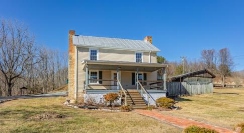 Front of house (1)