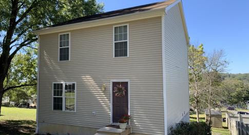 Great Views, Move in Ready!!