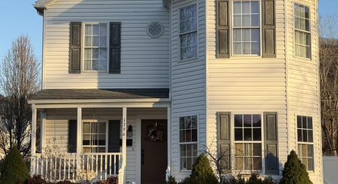 3328BC92-A84E-4D12-9DCC-46B05BD5FB64