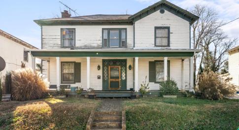 1111 Jackson St, Lynchburg VA   Federal Hill Historic District